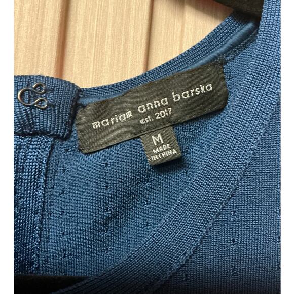 Mariam Anna Barska Blue Knit Dress Women’s Size M - Picture 3 of 4